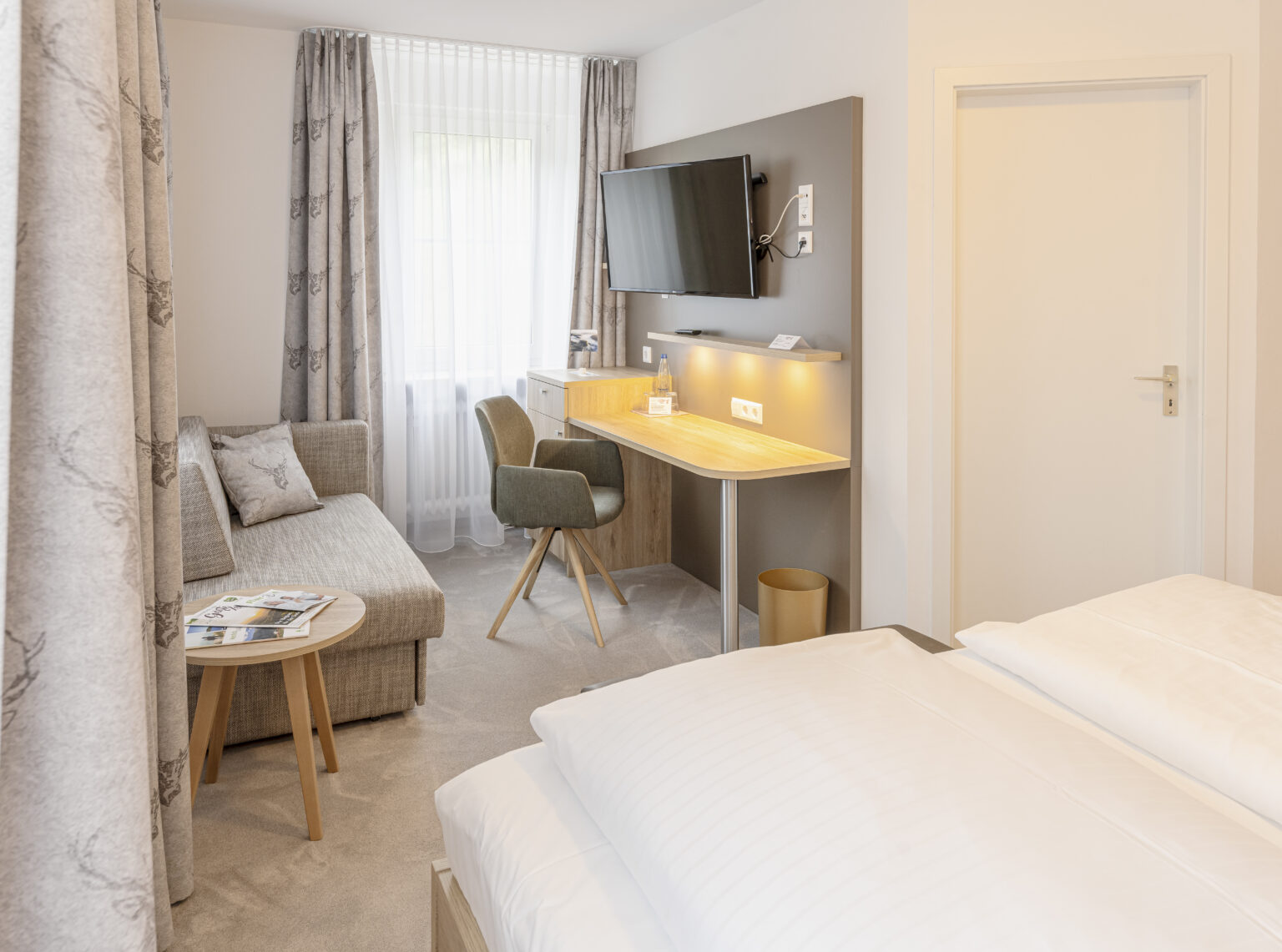 Flair Hotel Gasthof Hirsch Zimmer 08192024 063